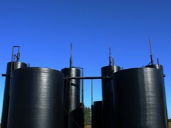 Запасы нефти в США подскочили за неделю сильнее прогноза