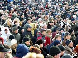 Голодный Липецк: на фестивале национальных культур снова давка за едой