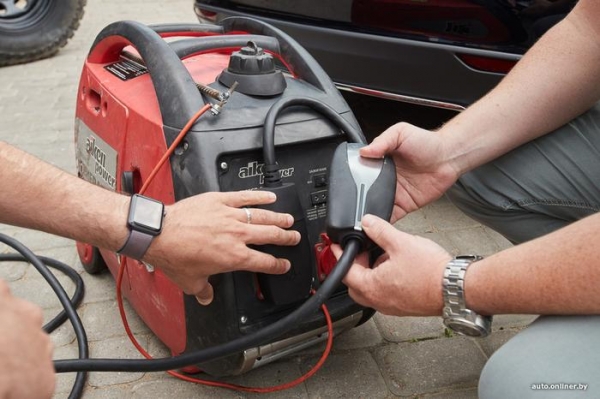 Буксировка, генератор? Пытаемся зарядить электромобиль кустарным способом