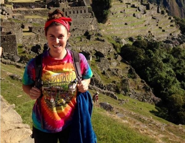 Девушка питалась на помойке 8 месяцев, чтобы уехать отдыхать