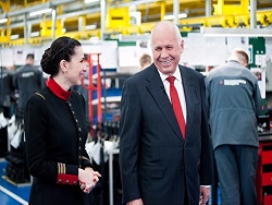 Правительство передало "Ростеху" акции двух оборонных предприятий