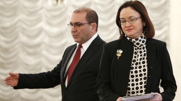 Банки сбежали из-за популизма